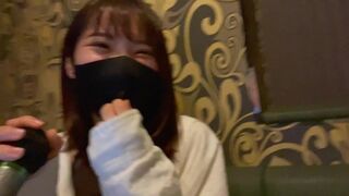 College girl moaning while singing sensual songs♪ Tight panties wet pussy♡ Finally, a large amount of ejaculation in her adorable mouth! Swallowing while licking ♡RYO＆YUU♡ Amateur couple/Age difference/Beautiful girl/Teenager/Stylish